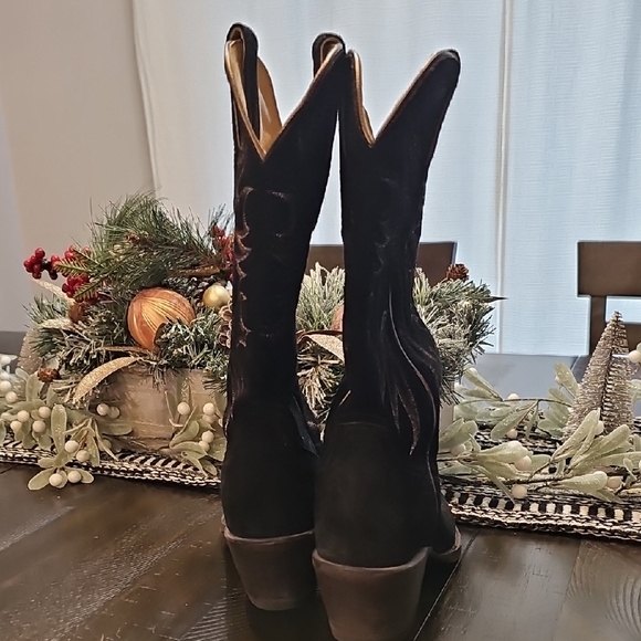 Black Western Cowboy Boots - Picture 4 of 5